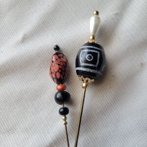 Two Antique Hatpins Victorian Pair Gold tone Beads Art Nouveau romantic coquet